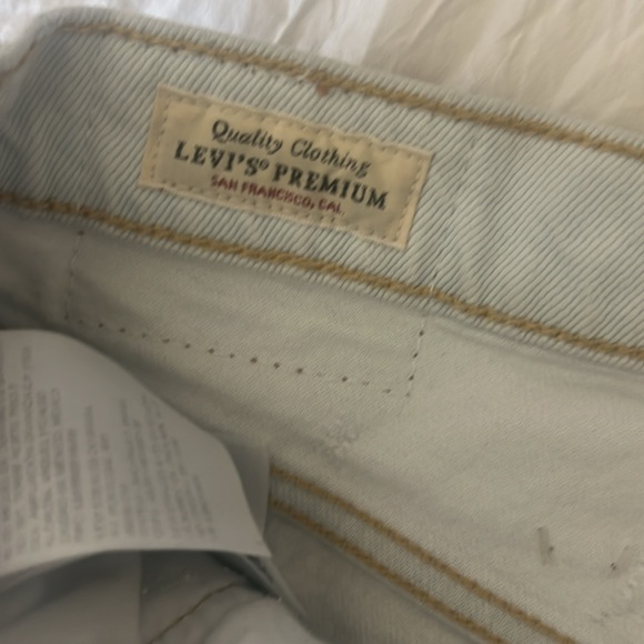 Levis size 31 - Picture 3 of 5
